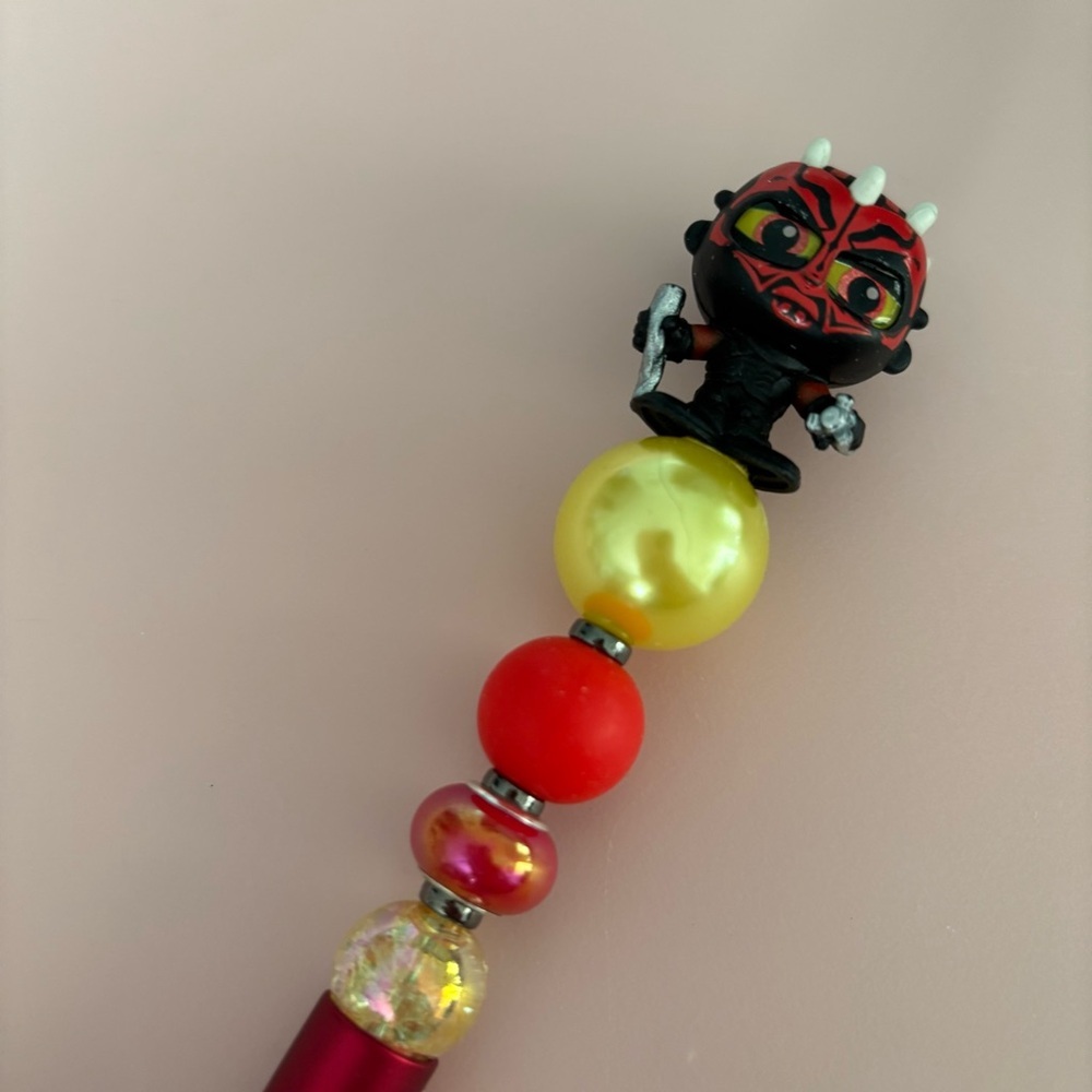 Disney Doorables: Star Wars: Darth Maul handmade beaded pen